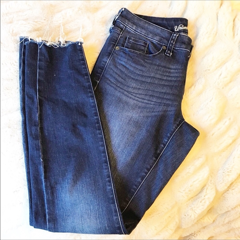 Universal Threads dark wash skinny jeans w/raw hem
